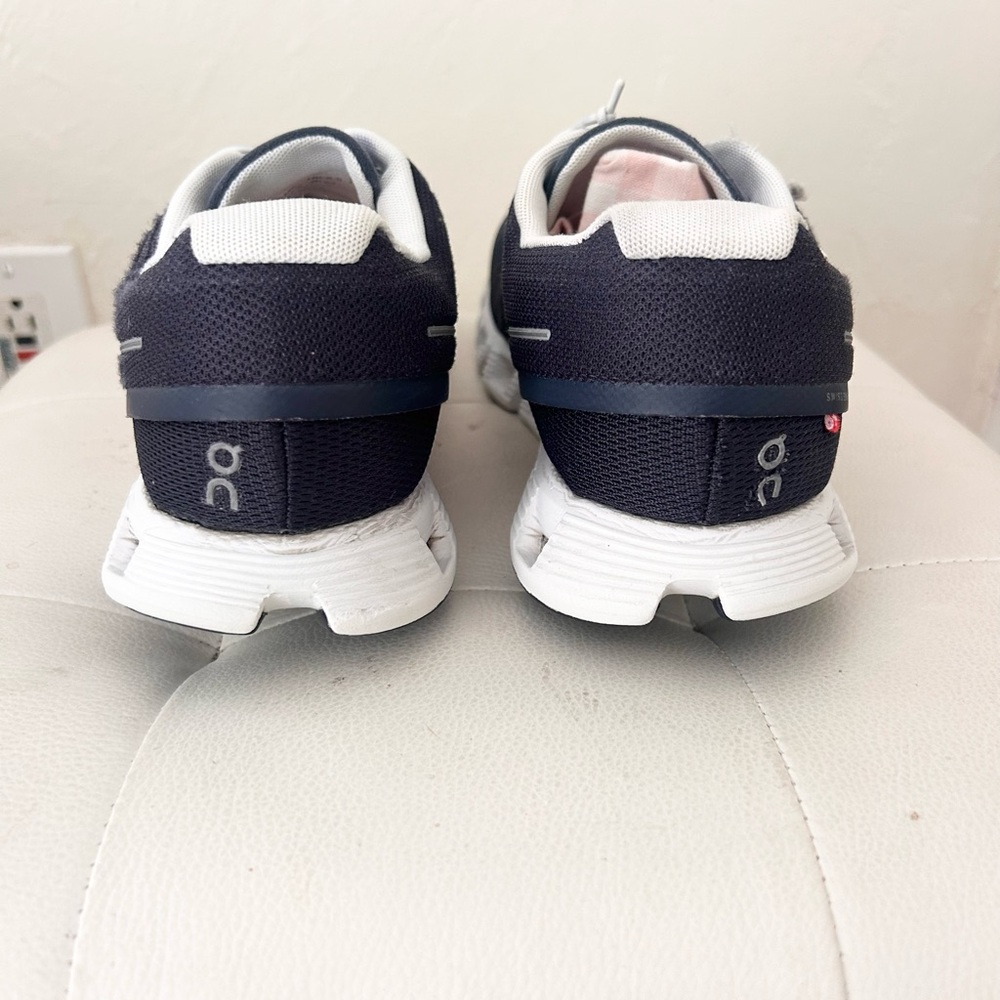 On Running Midnight | White Cloud 5 Running Shoes Sneakers Sz. 9 - Picture 6 of 10